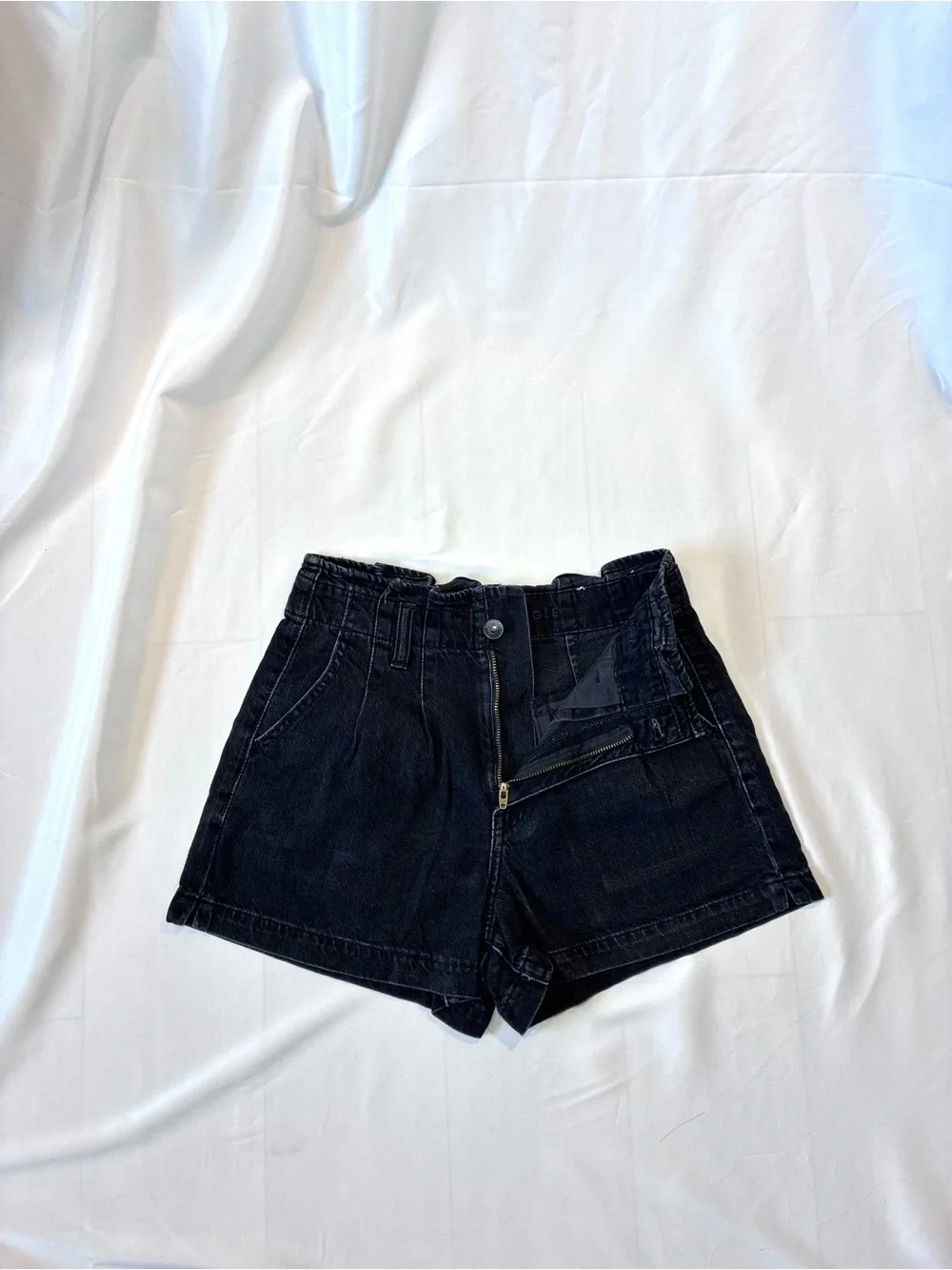 American Eagle High Rise Shorts